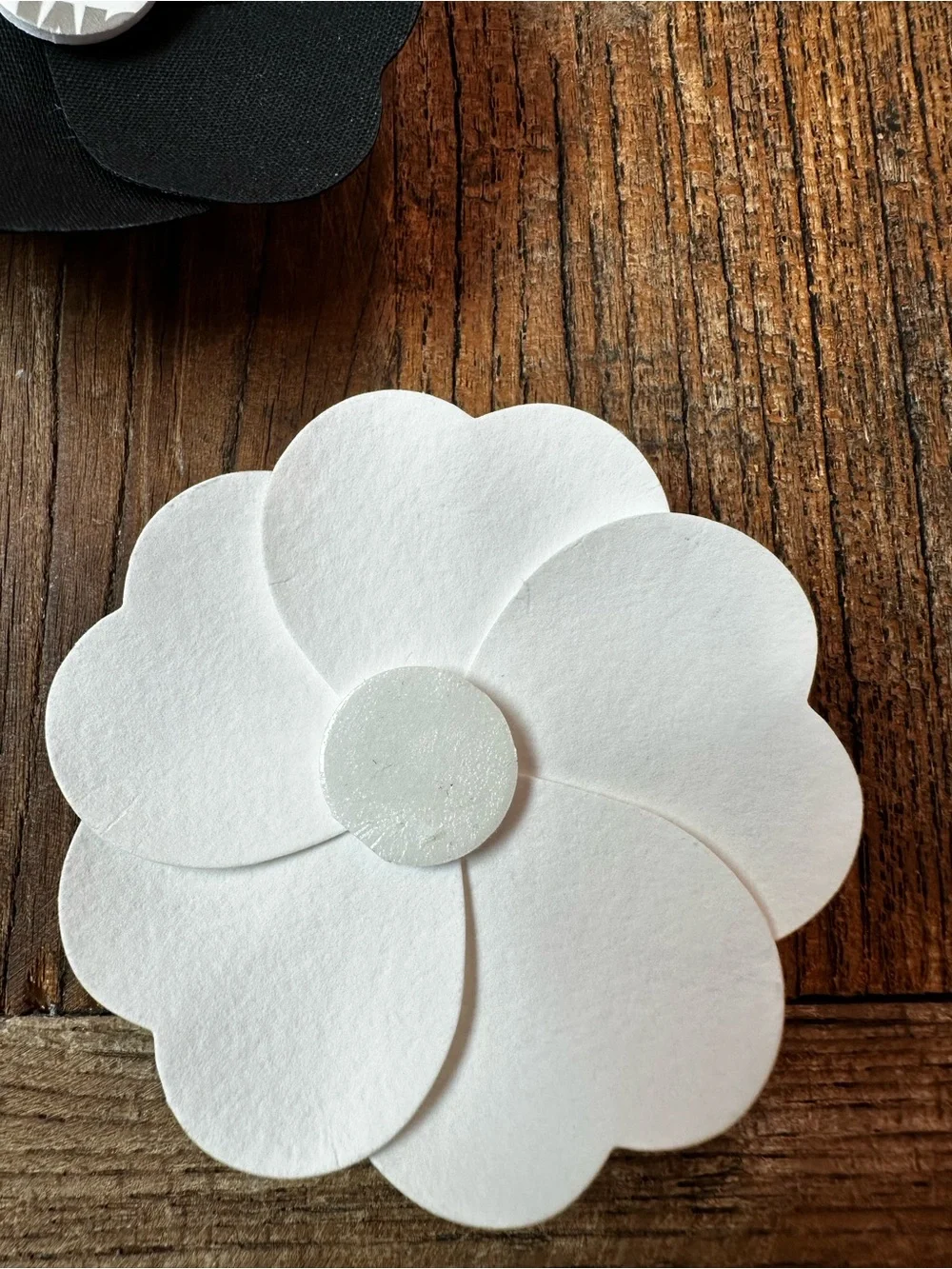 CHANEL classic camellia